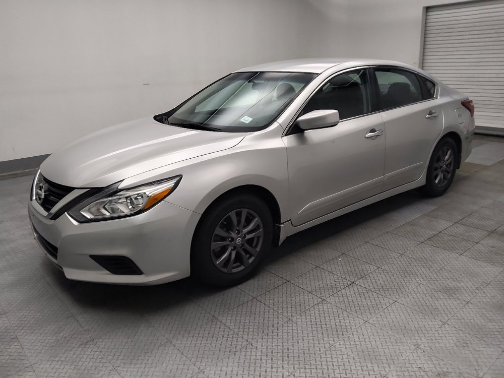 Used 2018 Nissan Altima 2.5 S w/ S Convenience Package FWD image 2