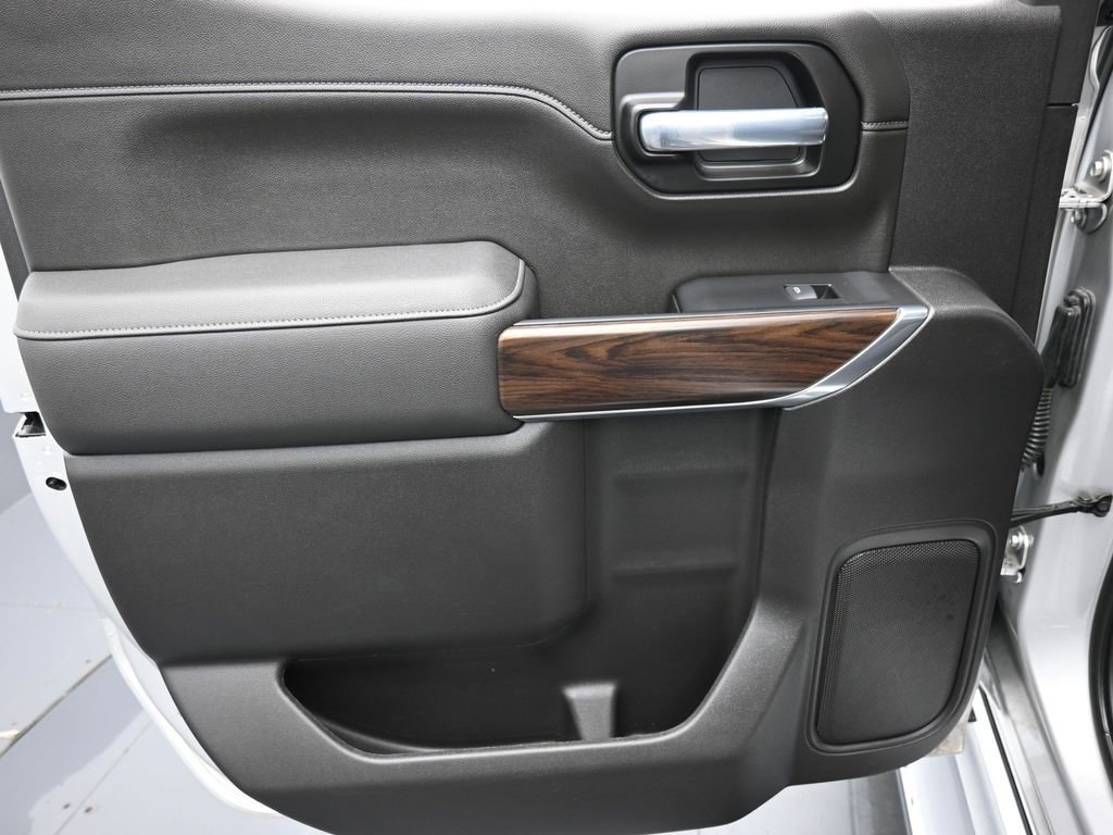 Used 2022 GMC Sierra 1500 SLT w/ SLT Premium Package image 11