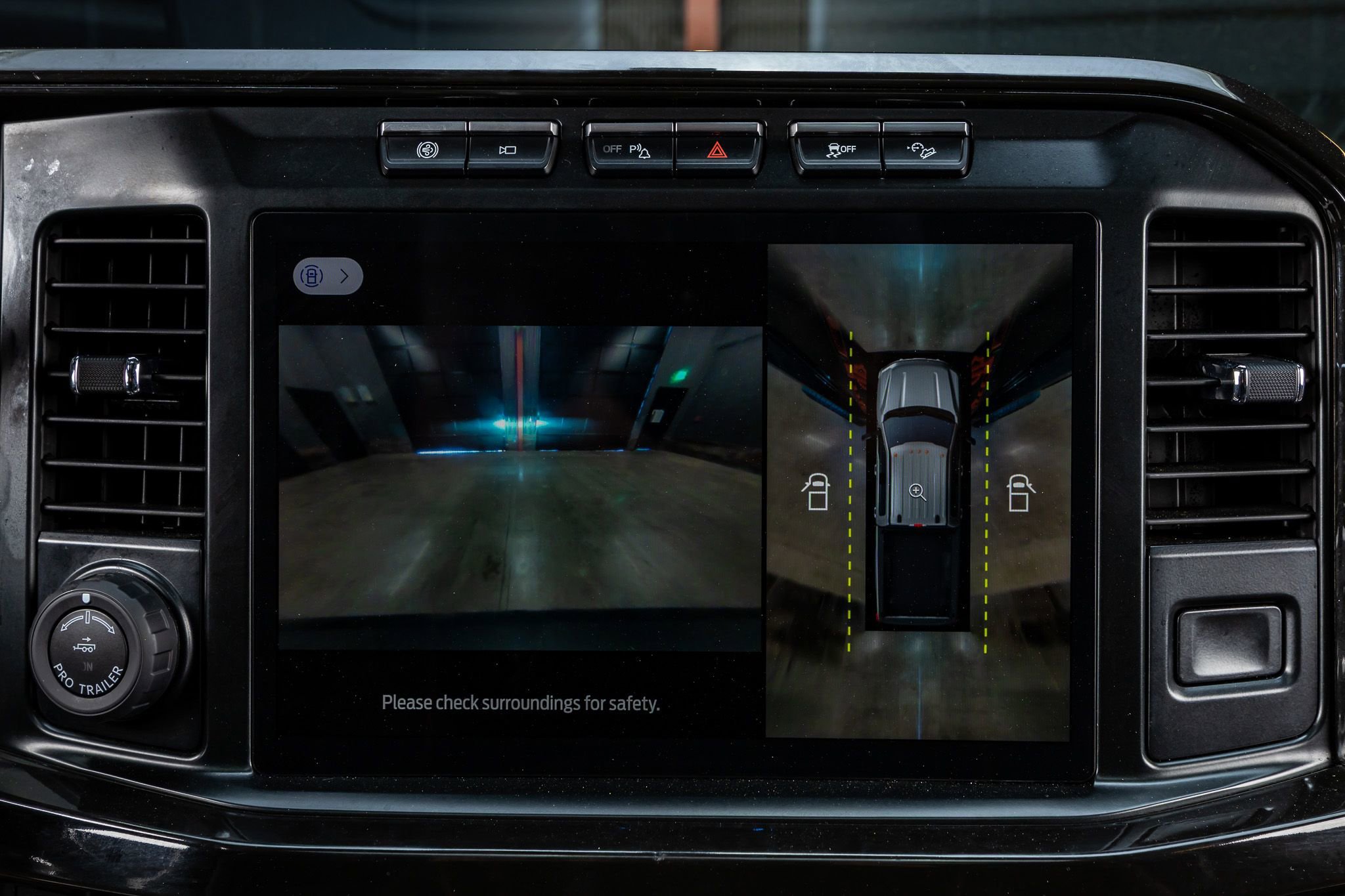 Used 2023 Ford F250 Lariat w/ Lariat Ultimate Package image 25