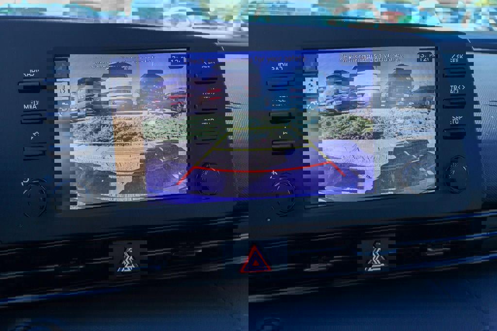 New 2026 Hyundai Elantra SEL Sport Premium image 4