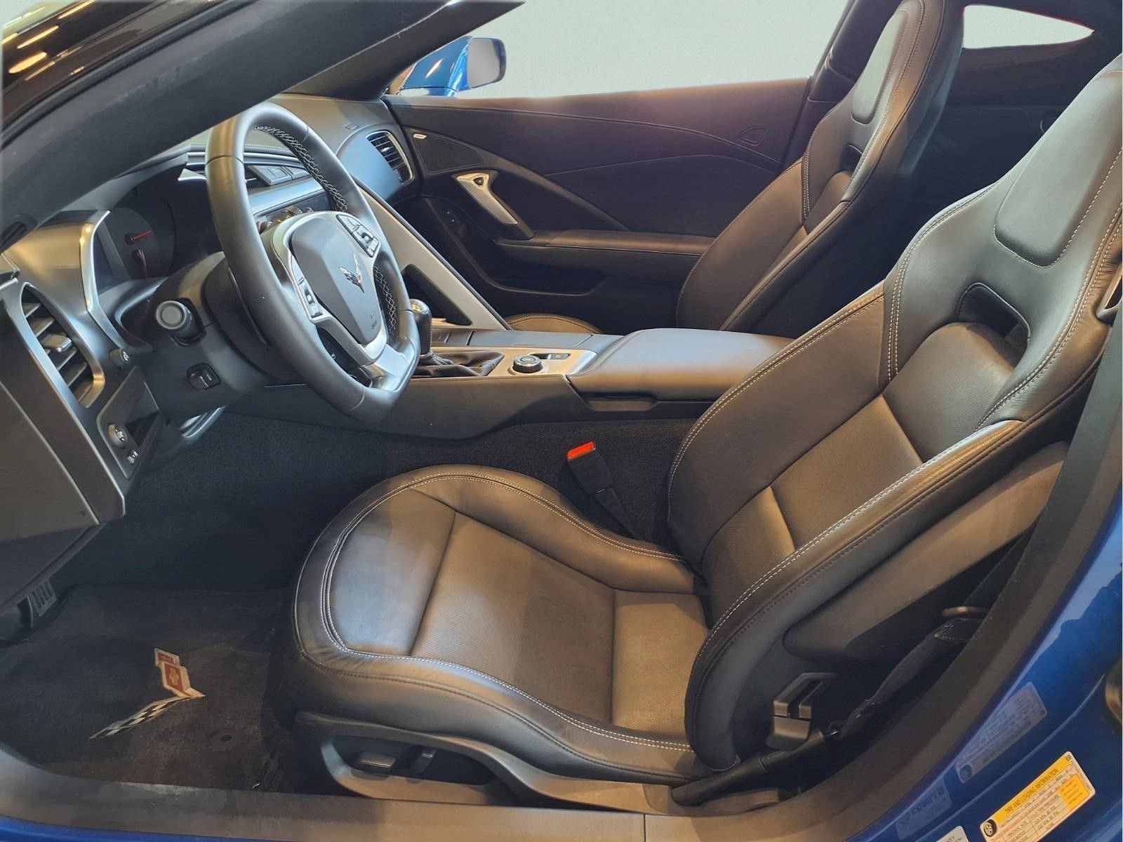 Used 2019 Chevrolet Corvette Grand Sport w/ Carbon Flash Badge Package RWD image 12