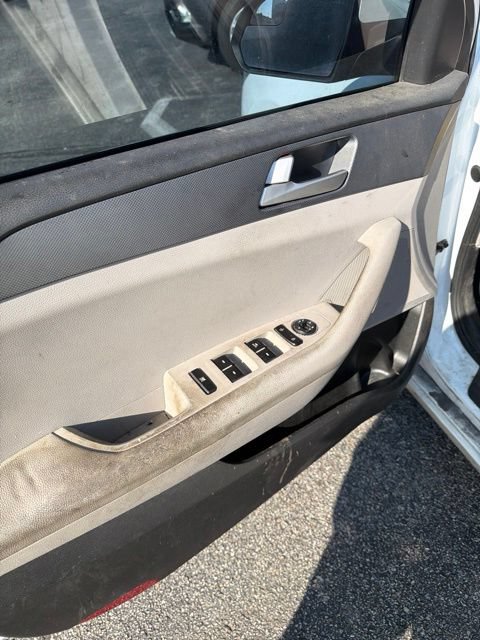 Used 2017 Hyundai Sonata SE FWD image 8