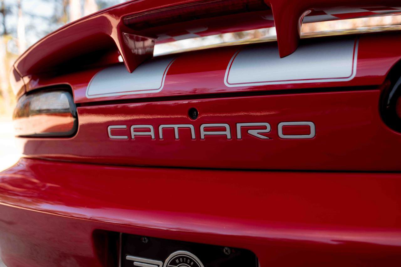 Used 2002 Chevrolet Camaro Z28 w/ SS Performance/Appearance Pkg image 29