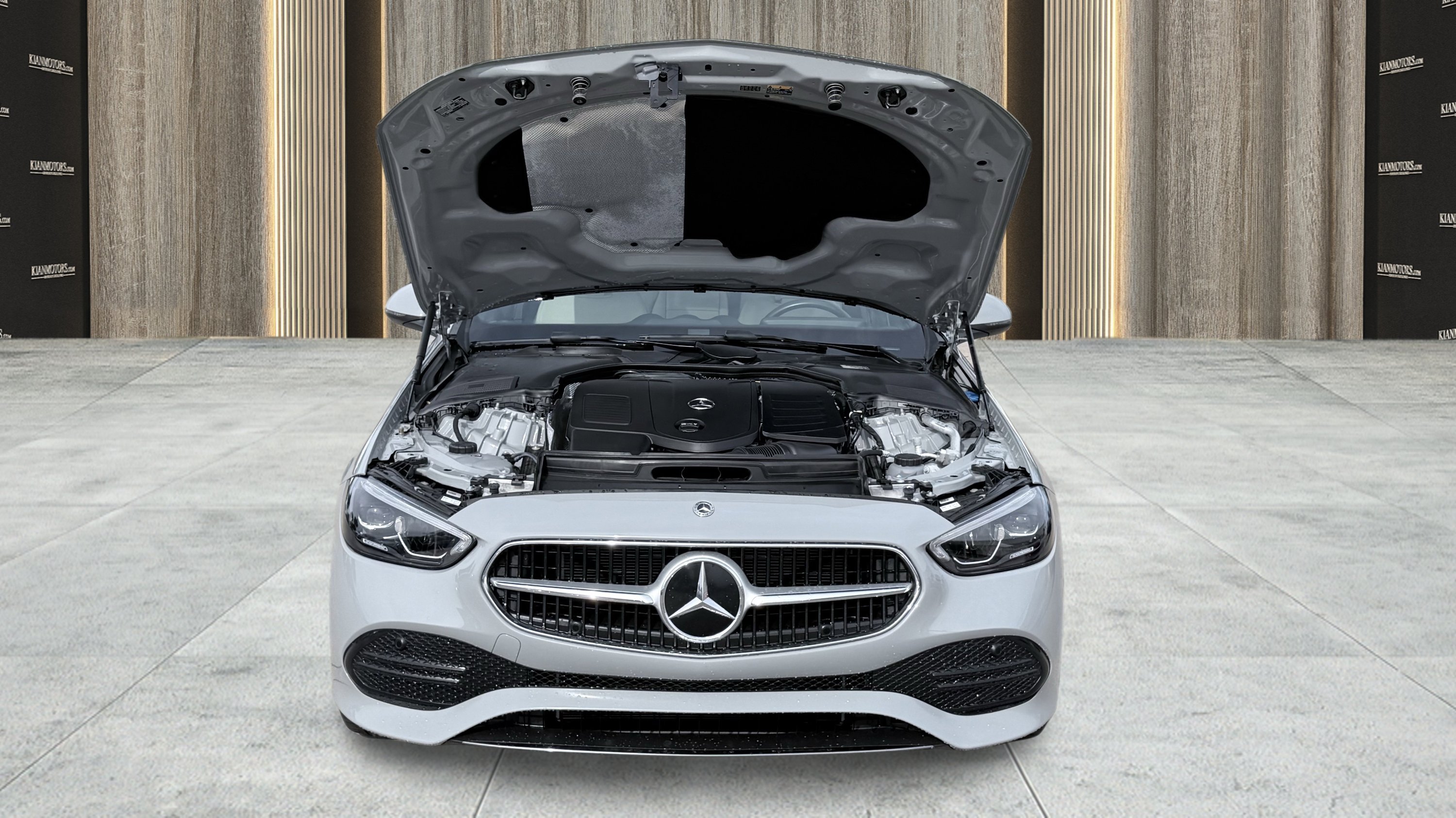 Used 2025 Mercedes-Benz C 300 Sedan image 17
