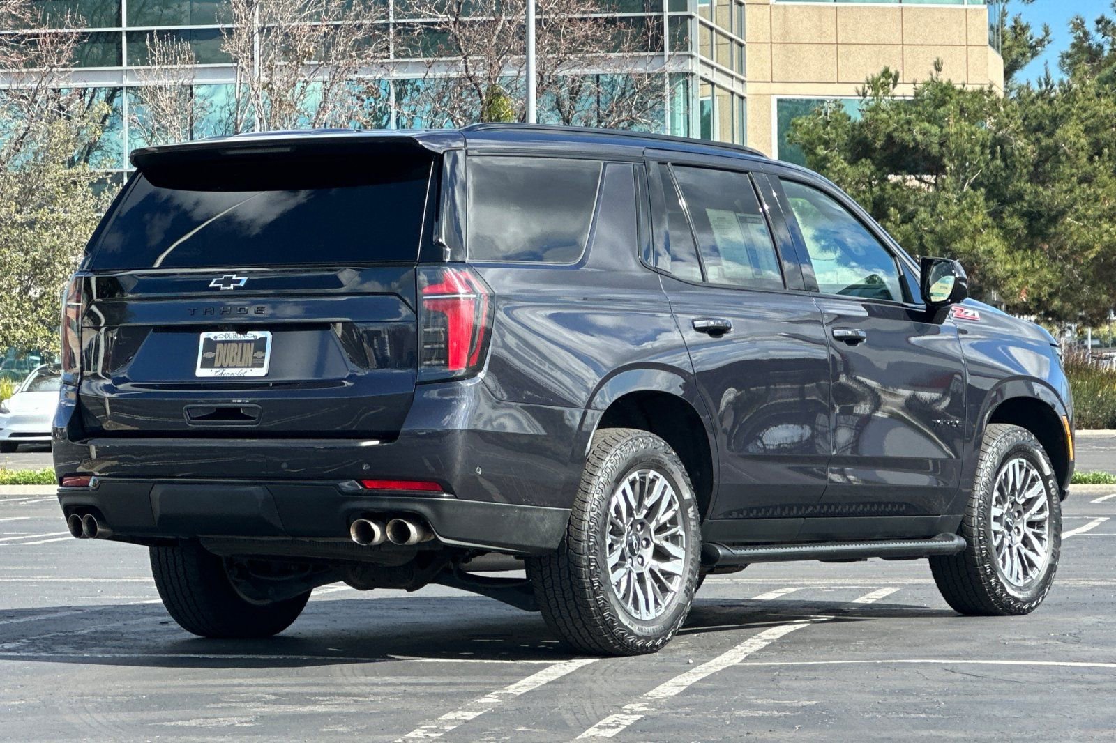 Certified 2025 Chevrolet Tahoe Z71 image 4