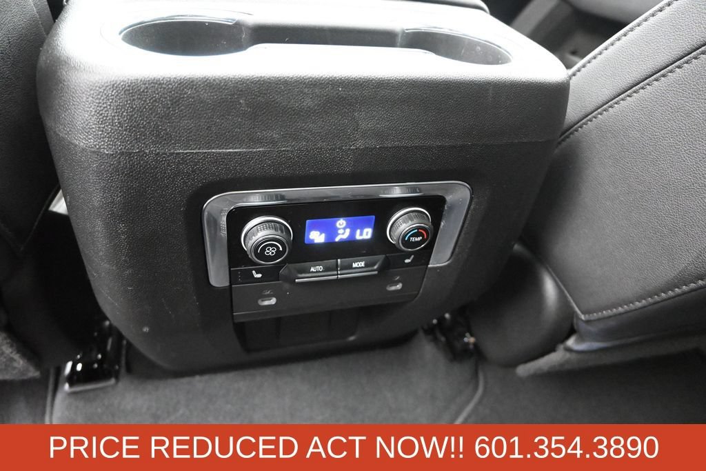 Used 2022 Chevrolet Tahoe Z71 w/ Off-Road Capability Package AWD/4WD image 18
