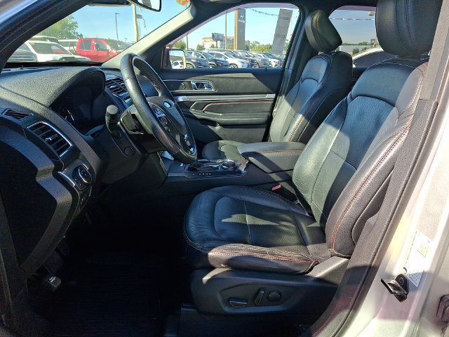 Used 2019 Ford Explorer Sport w/ Equipment Group 401A AWD/4WD image 13