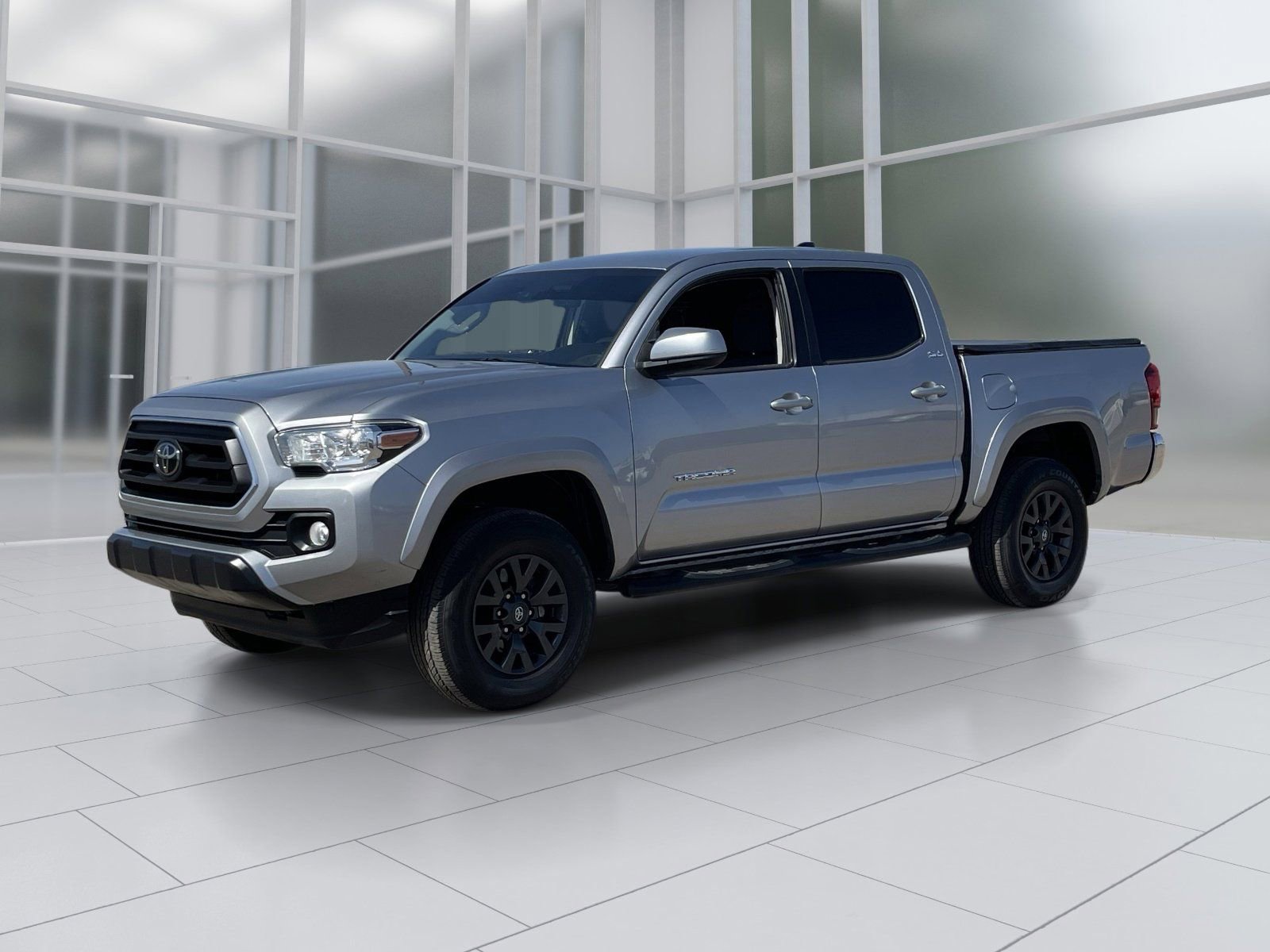 Used 2021 Toyota Tacoma SR5 RWD image 3