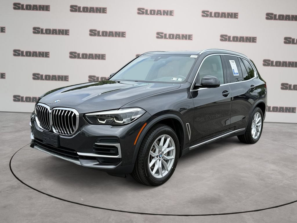 Certified 2022 BMW X5 xDrive40i w/ Premium Package