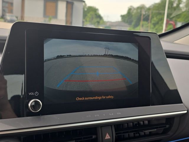Used 2024 Toyota Prius XLE AWD/4WD image 24