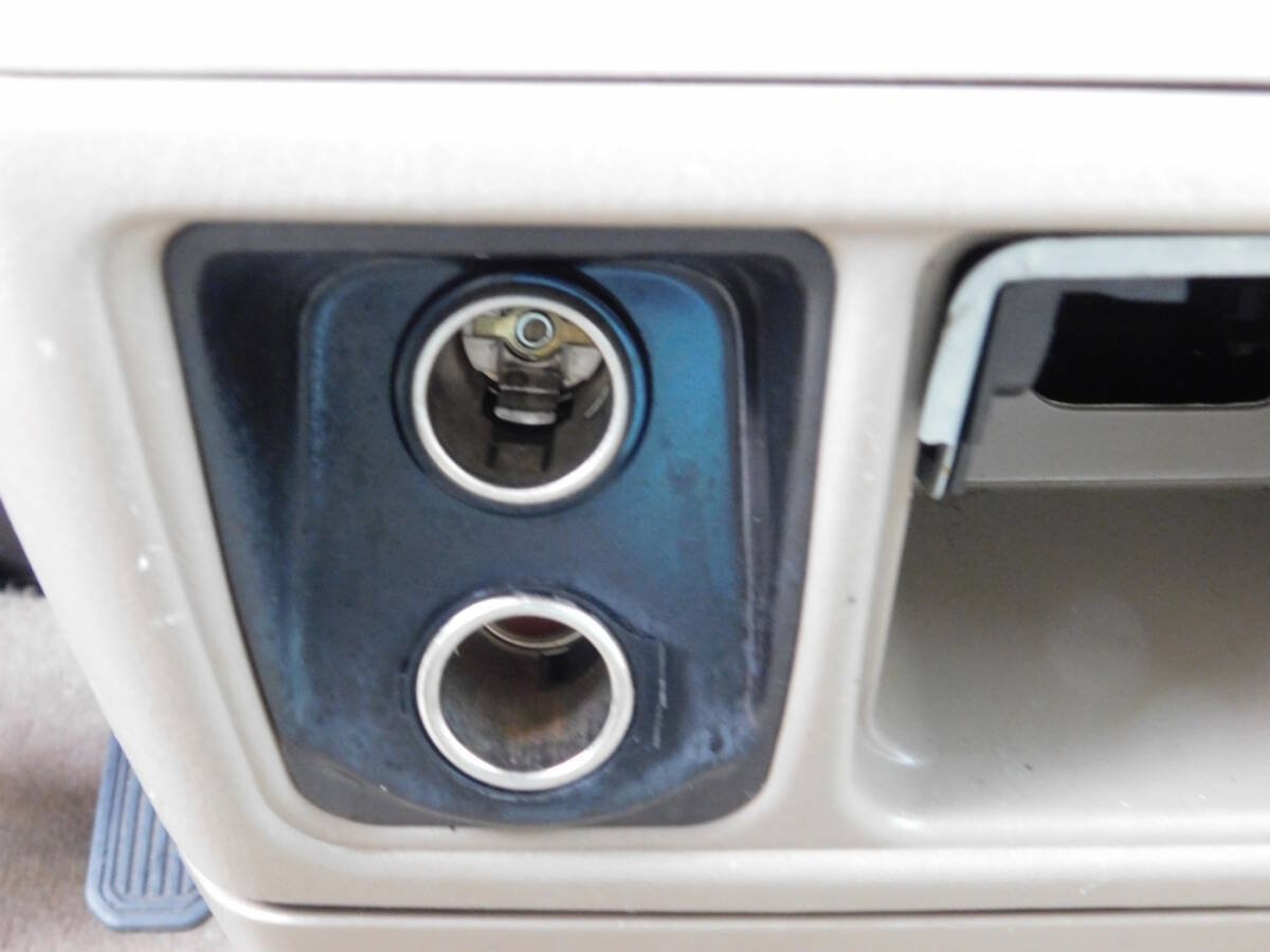 Used 2000 Toyota Sienna LE w/ LE Extra Value Pkg FWD image 14