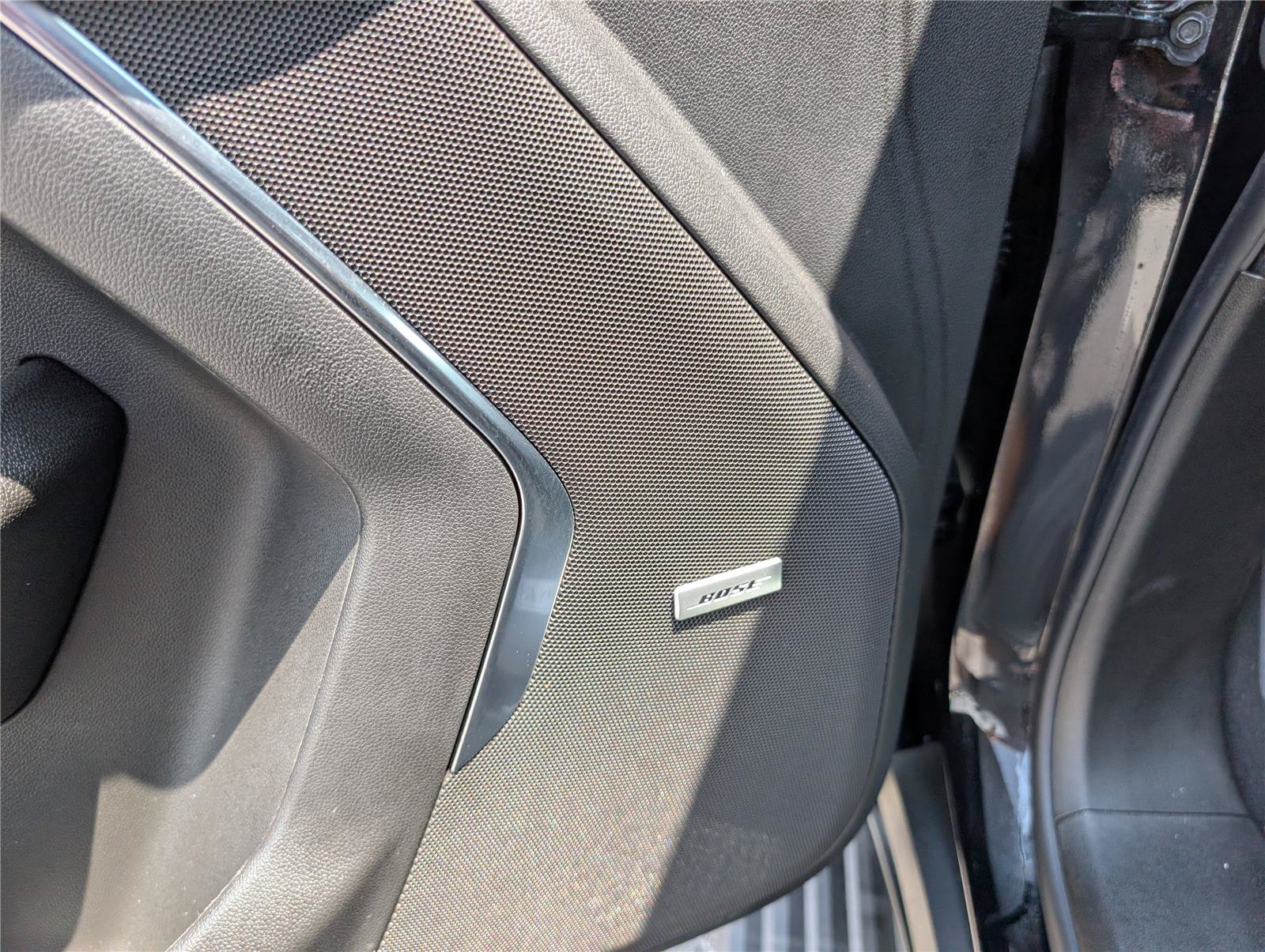 Used 2024 Chevrolet Tahoe High Country w/ Advanced Technology Package AWD/4WD image 25