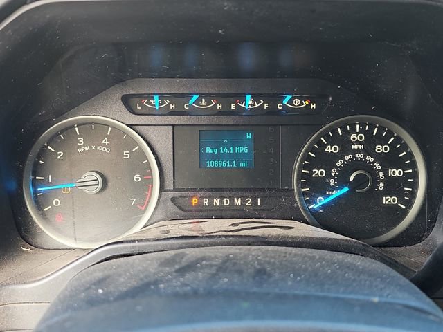 Used 2015 Ford F150 XLT w/ Trailer Tow Package image 17