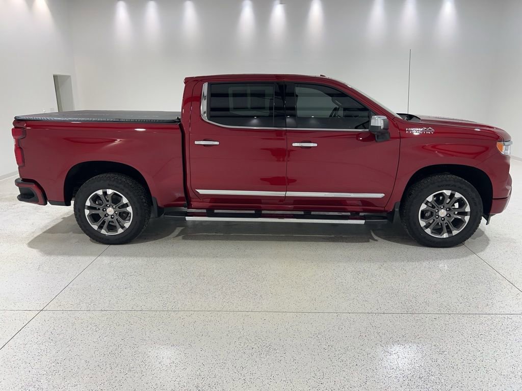 Used 2025 Chevrolet Silverado 1500 High Country w/ Z71 Off-Road Package image 6