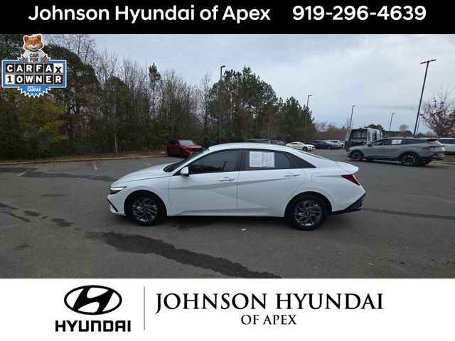 Certified 2024 Hyundai Elantra SEL image 18