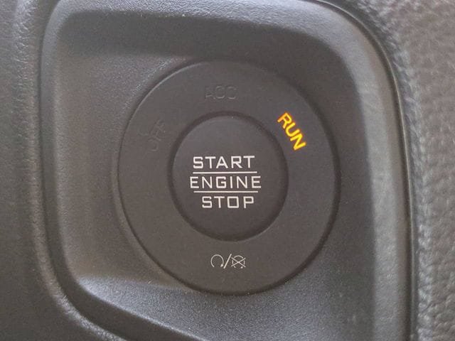 Used 2025 Jeep Wrangler Unlimited Sport AWD/4WD image 26