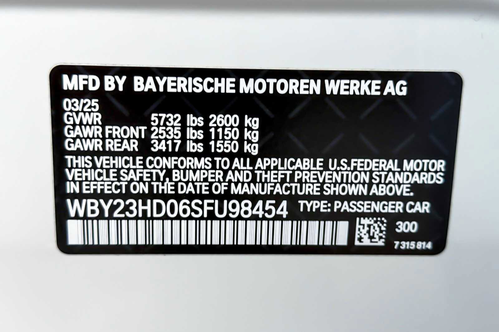 Used 2025 BMW i4 eDrive40 w/ Premium Package image 28