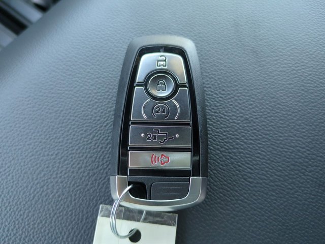 New 2025 Ford F150 Lariat w/ Equipment Group 501A Mid image 29