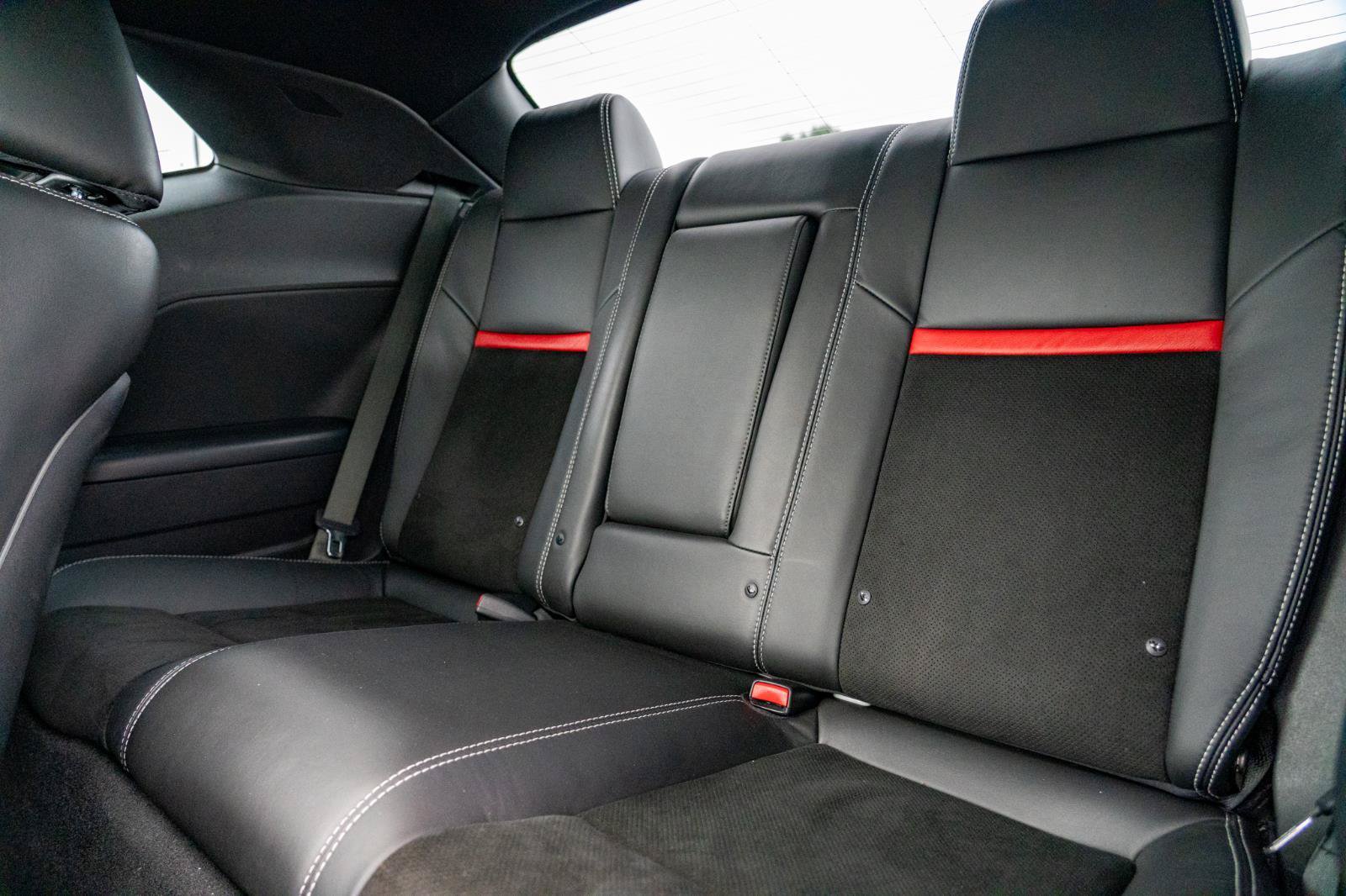 Used 2014 Dodge Challenger SRT8 Core w/ Satin Vapor Edition RWD image 17