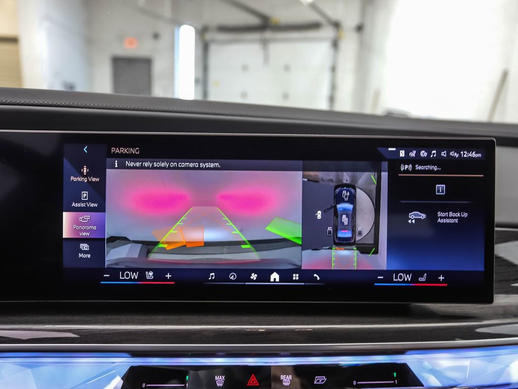 Used 2026 BMW 740i xDrive AWD/4WD image 19
