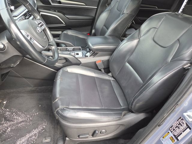Used 2020 Kia Telluride S w/ S 8 Passenger Seating Package image 38