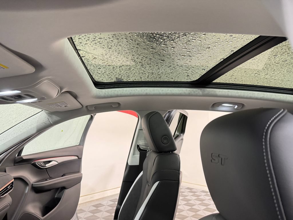New 2026 Buick Envision Sport Touring AWD/4WD image 10