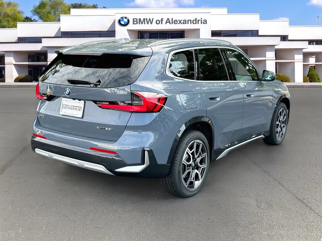 New 2027 BMW X1 xDrive28i AWD/4WD image 5