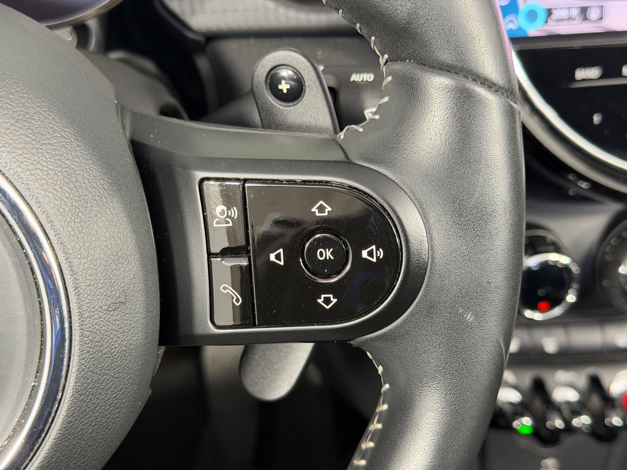 Certified 2024 MINI Cooper S w/ Seaside Edition FWD image 27