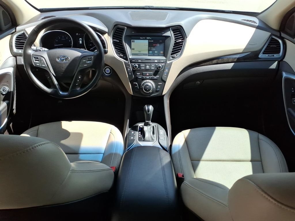 Used 2017 Hyundai Santa Fe Sport w/ 2.4L Tech Package 04 FWD image 24