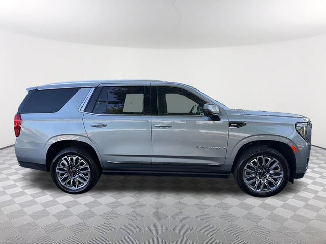 Used 2024 GMC Yukon Denali Ultimate AWD/4WD image 4