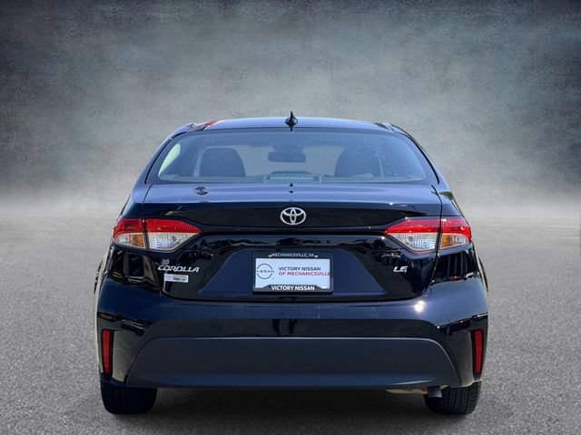 Used 2024 Toyota Corolla LE FWD image 3