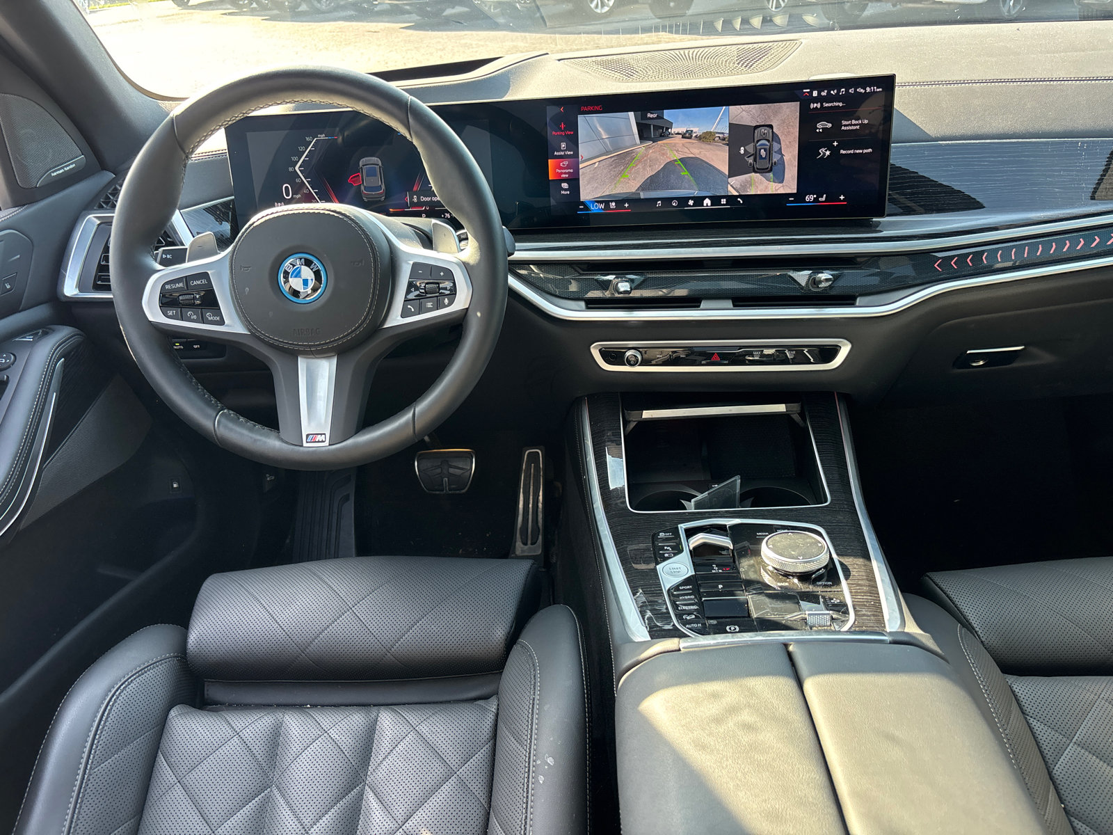 Used 2025 BMW X5 xDrive50e w/ M Sport Package AWD/4WD image 28