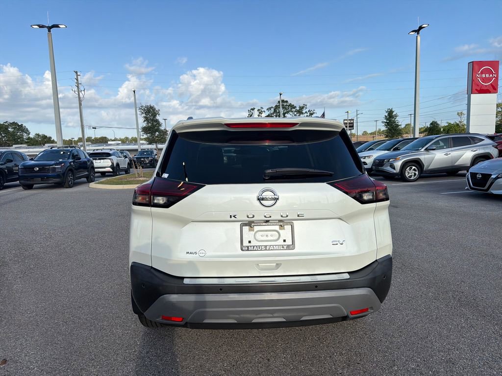 Used 2021 Nissan Rogue SV w/ Premium Package FWD image 6