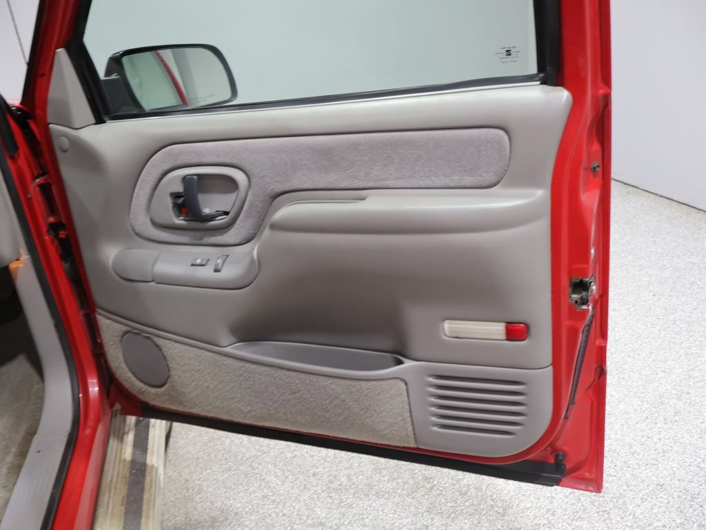 Used 1996 GMC Sierra 1500 4x4 Extended Cab image 17