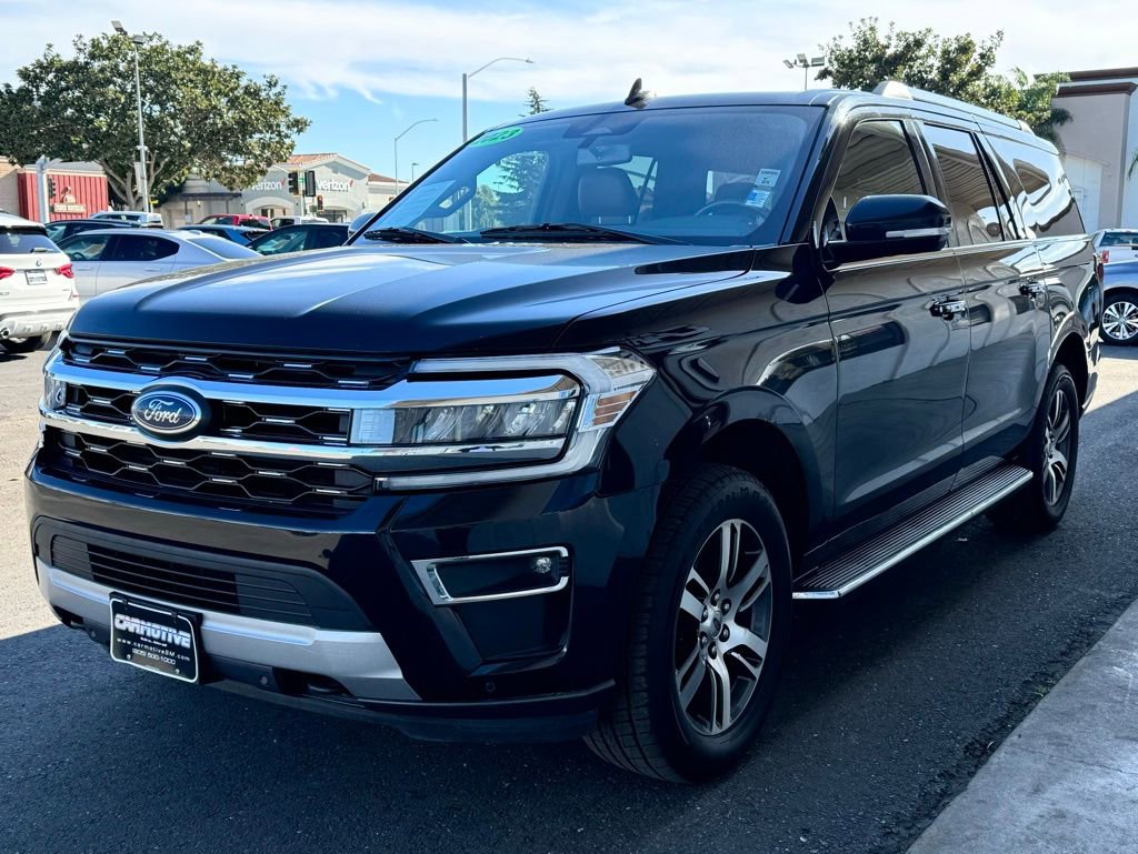 Used 2023 Ford Expedition Max Limited image 10