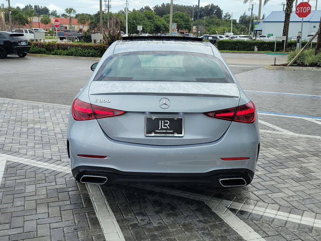 Used 2023 Mercedes-Benz C 300 Sedan image 4