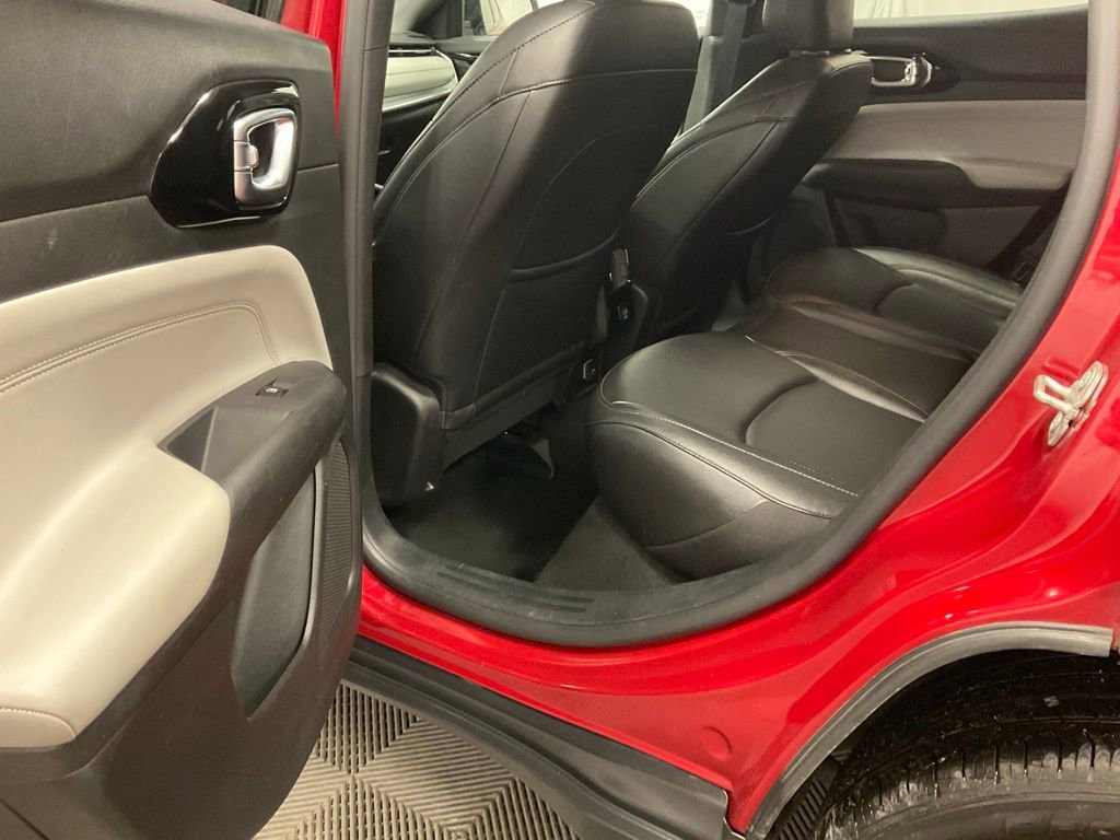 Used 2024 Jeep Compass Limited image 27