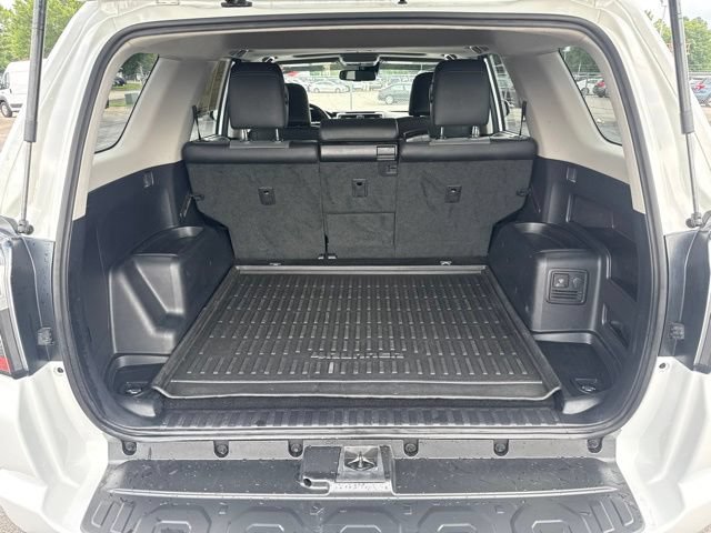 Used 2024 Toyota 4Runner SR5 Premium w/ Moonroof Package AWD/4WD image 20