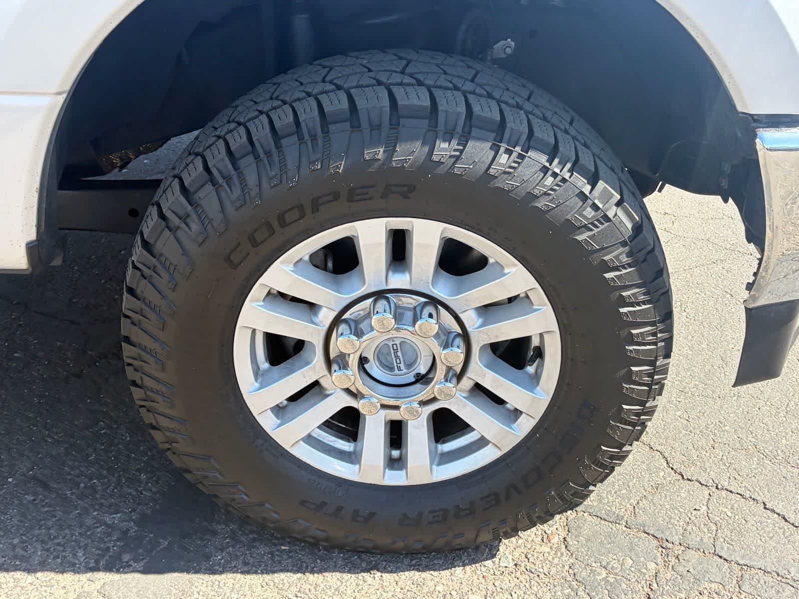 Used 2018 Ford F250 XLT w/ XLT Value Package AWD/4WD image 6