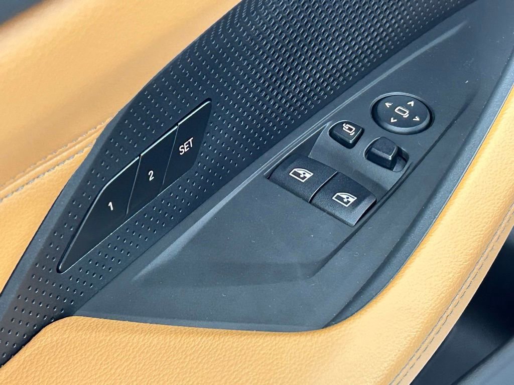 Used 2023 BMW 430i xDrive Coupe w/ Premium Package image 32