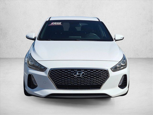 Used 2018 Hyundai Elantra GT Sport FWD image 2