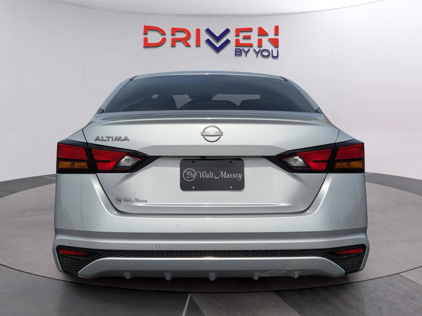 Used 2023 Nissan Altima 2.5 S image 4