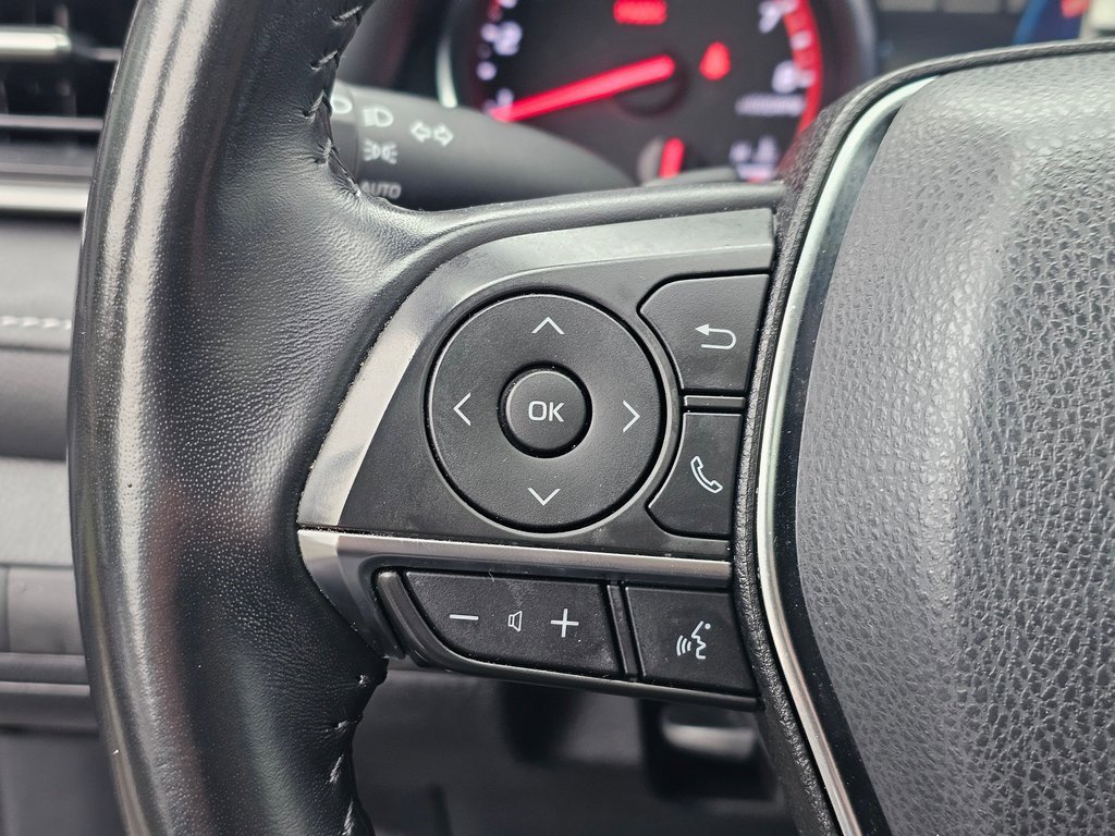 Used 2019 Toyota Camry XSE image 36