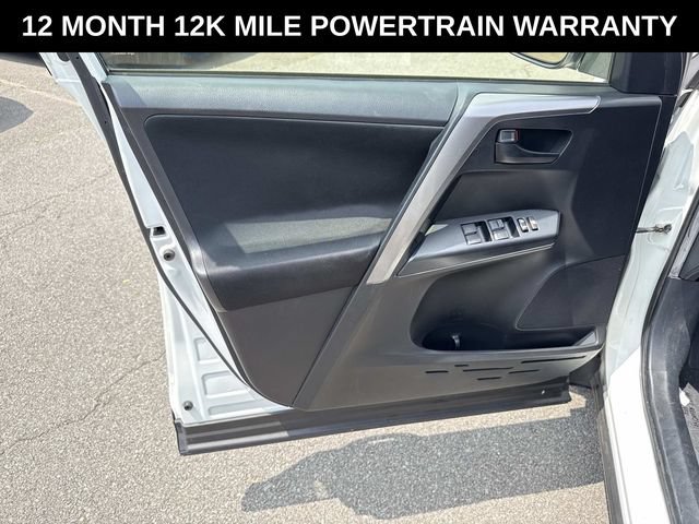 Used 2017 Toyota RAV4 LE AWD/4WD image 11