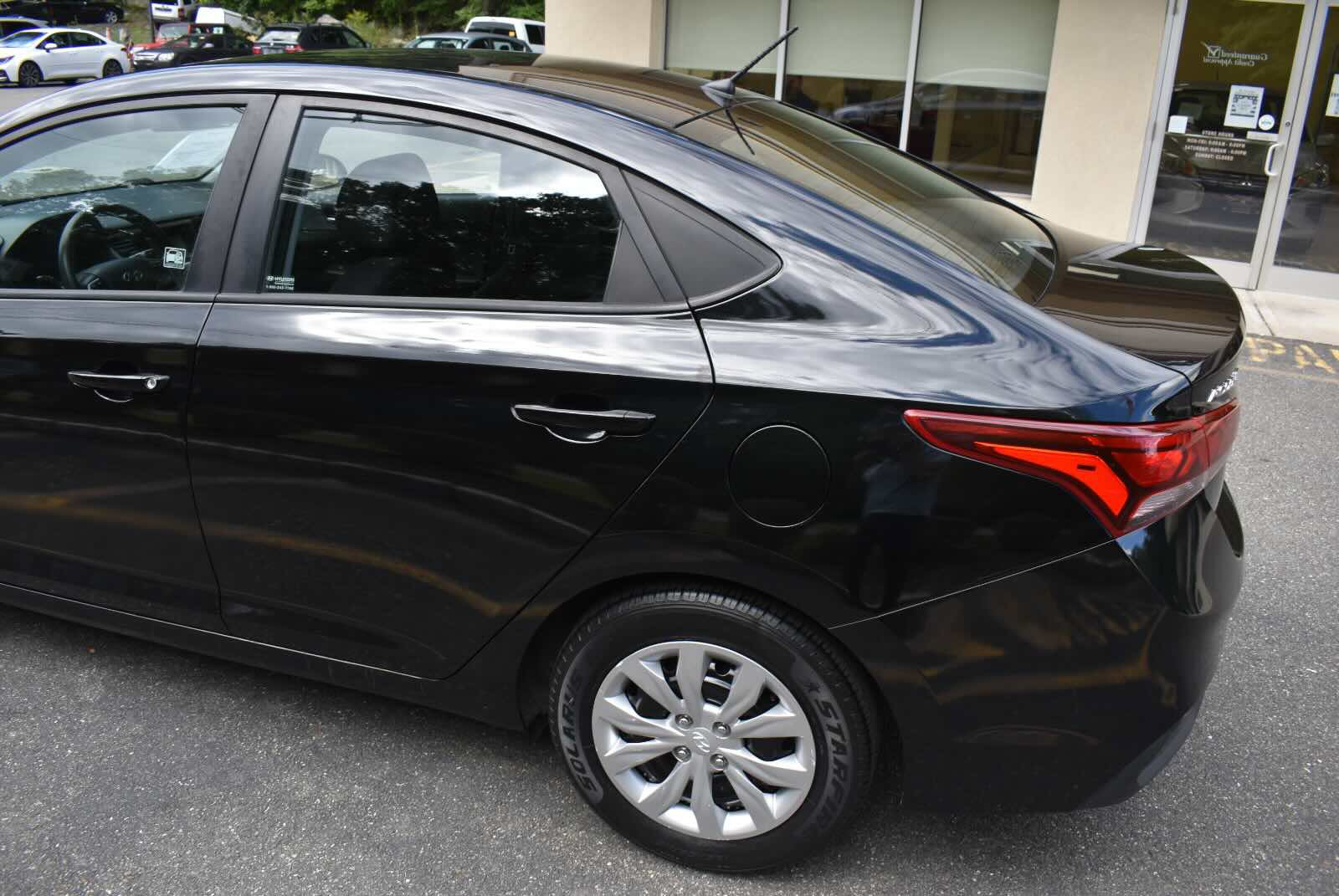 Used 2020 Hyundai Accent SE FWD image 59