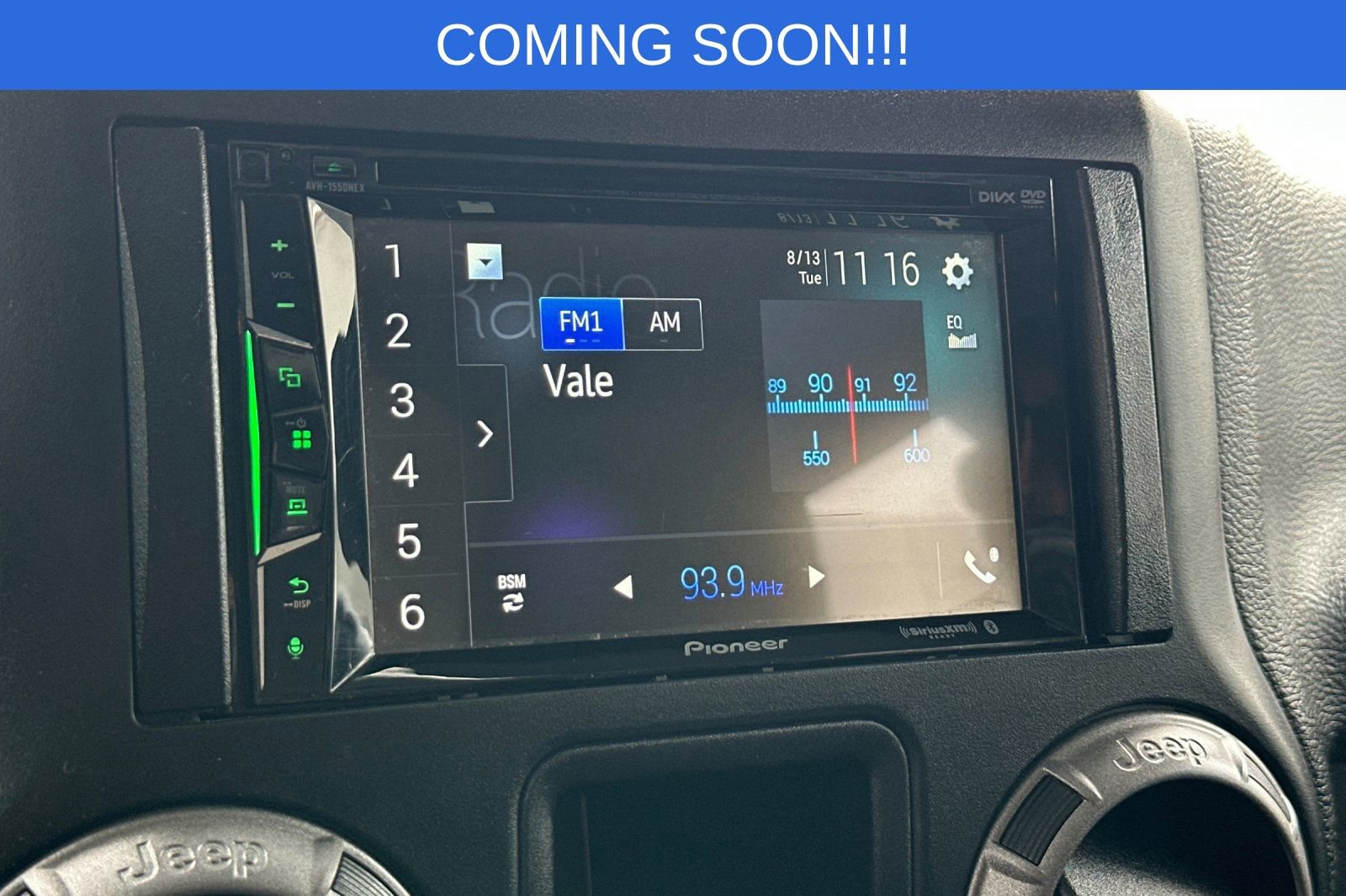 Used 2018 Jeep Wrangler Sport AWD/4WD image 18