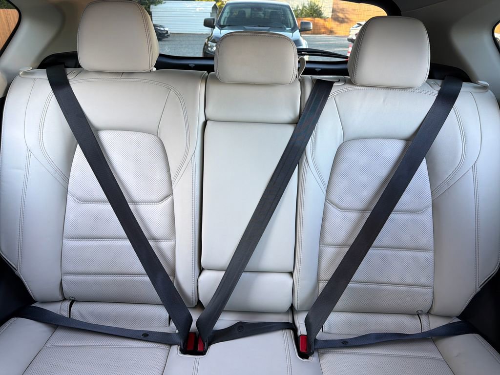 Used 2025 MAZDA CX-5 AWD 2.5 S w/ Preferred Package image 32