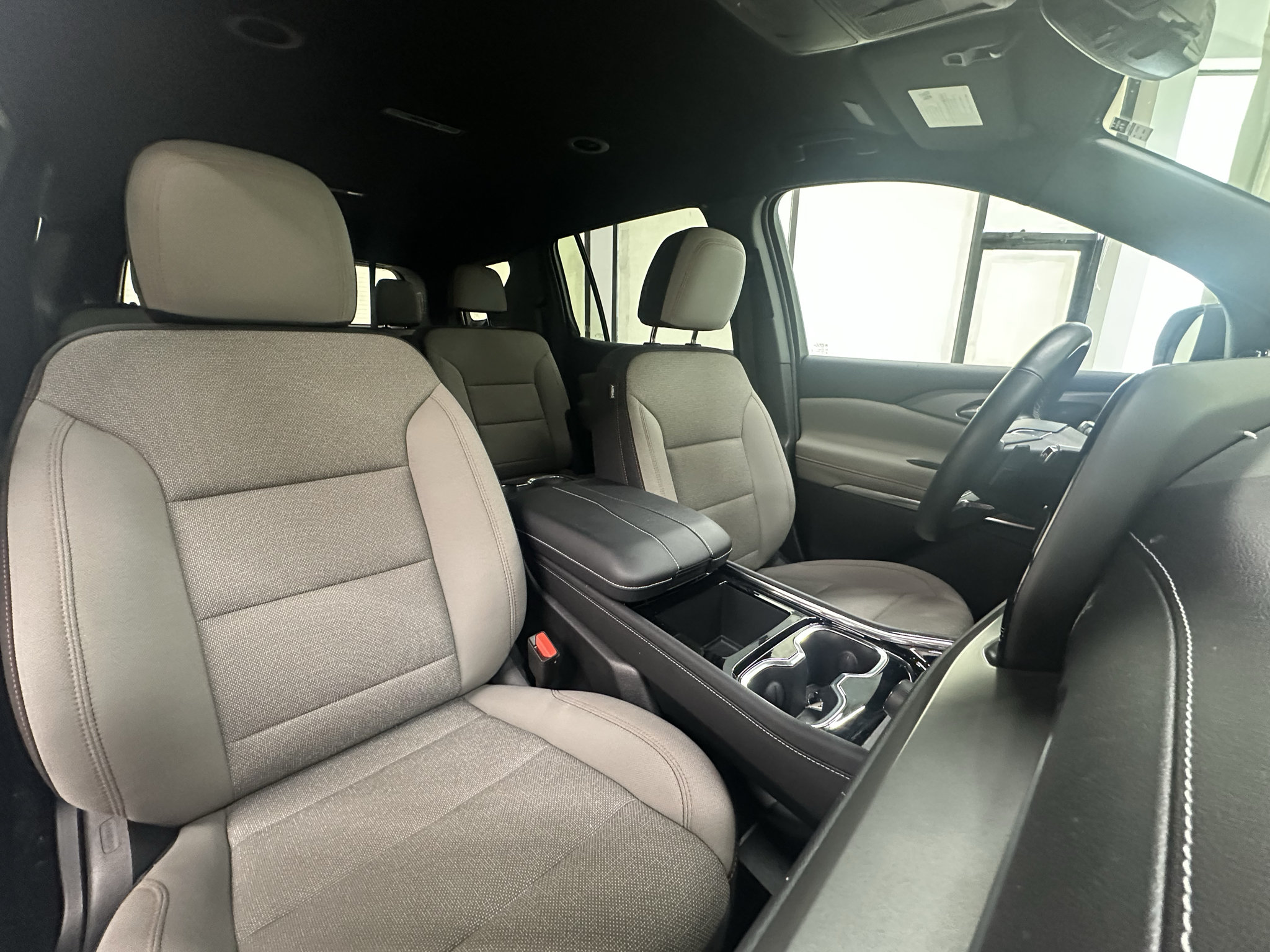 Certified 2026 Chevrolet Traverse LT w/ Driver Confidence Package FWD image 25