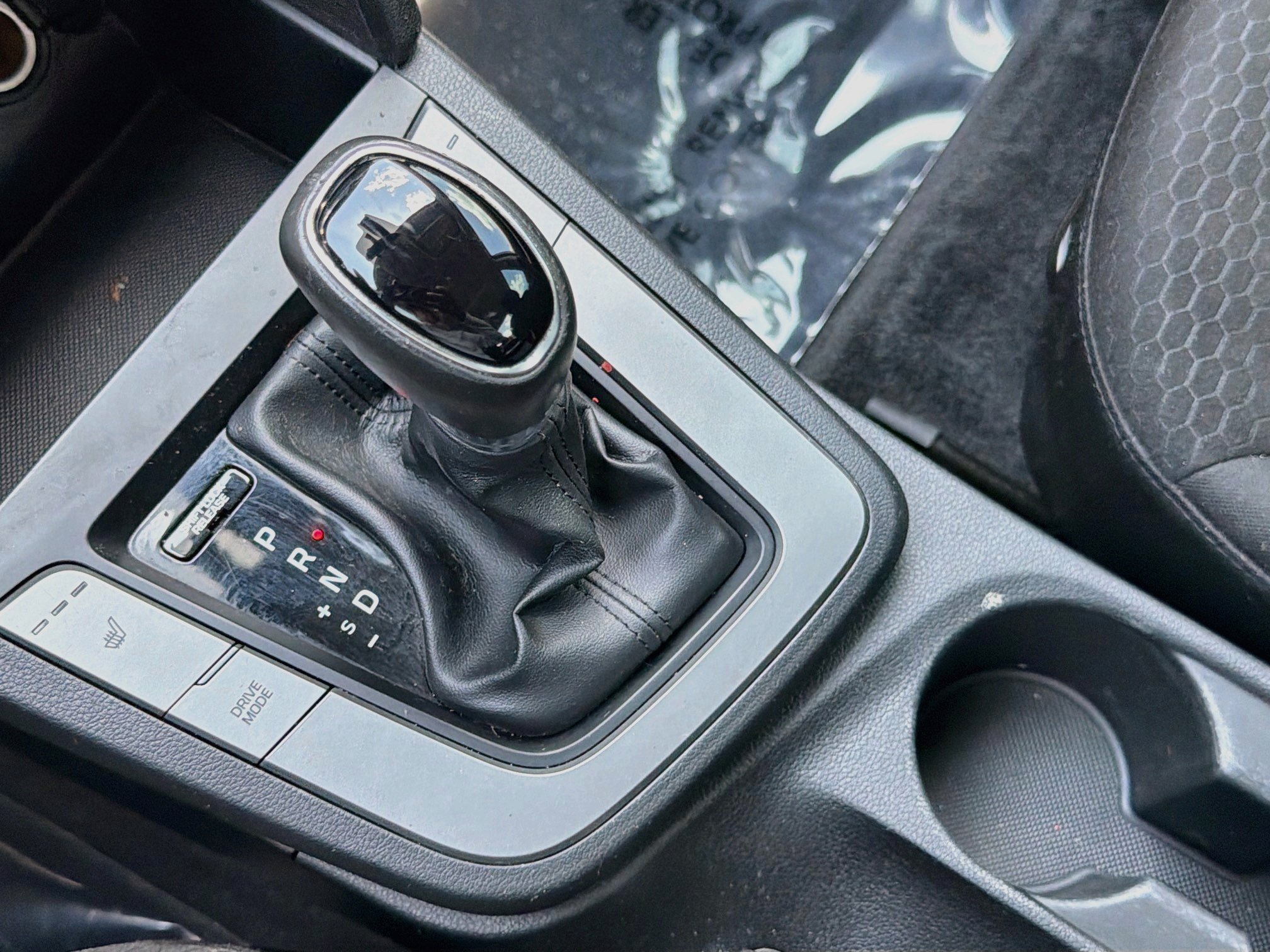 Used 2019 Hyundai Elantra Value Edition w/ Cargo Package FWD image 23