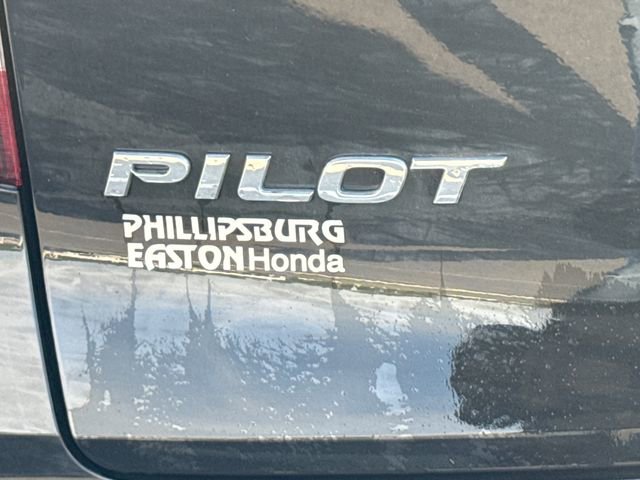 Used 2022 Honda Pilot Black Edition image 18